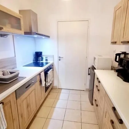 아파트 Charmant T3 Duplex Avec Patio Centre/arenes/gare *